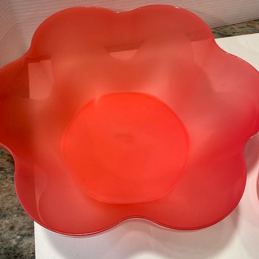 Tupperware Chip ‘n Dip Bowl set